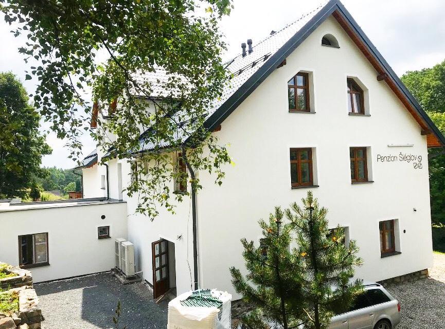 Penzion Sleglov Exterior foto